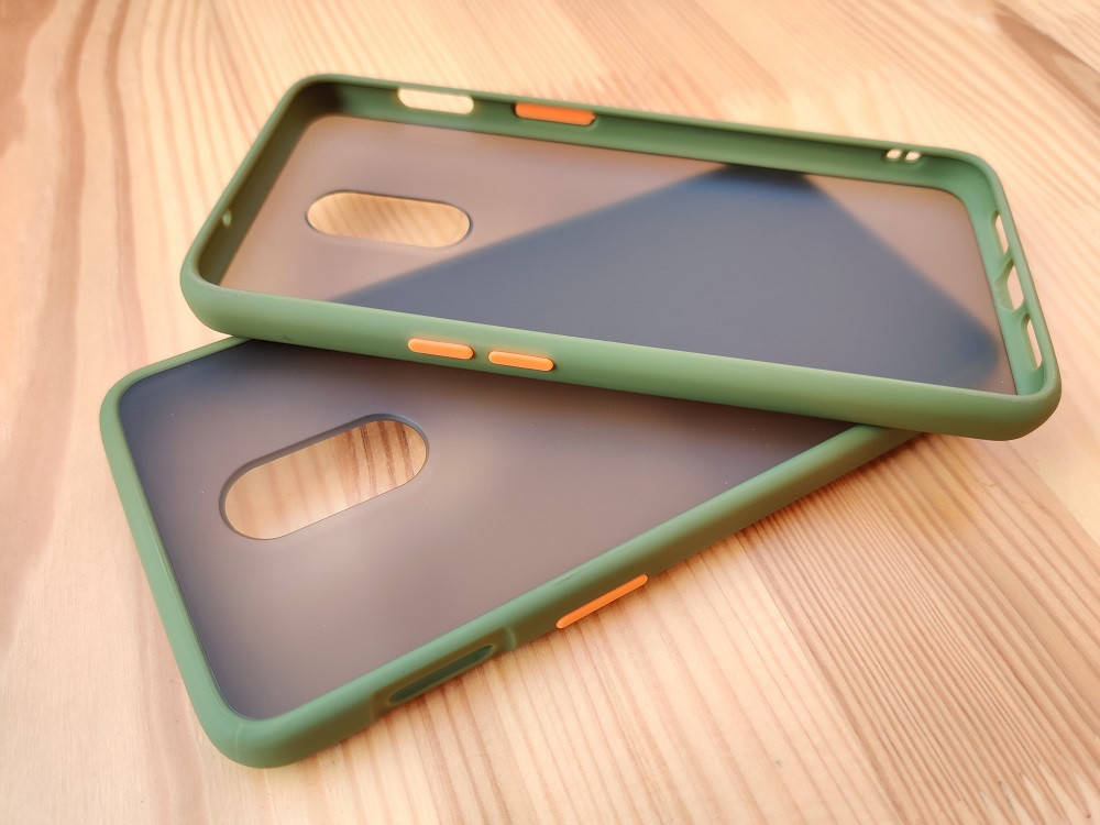 

Противоударный матовый чехол для Oneplus 6T Хаки