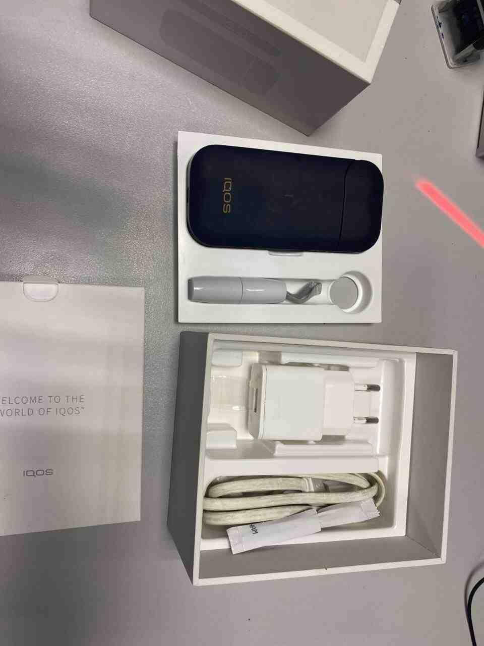 

Электронная сигарета вейп Б/У Iqos 2.4 Plus A1502