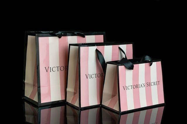 

Пакет подарочный(фирменный) Victoria’s Secret
