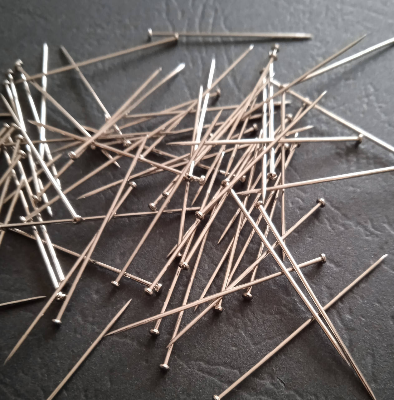 

Булавка- гвоздь