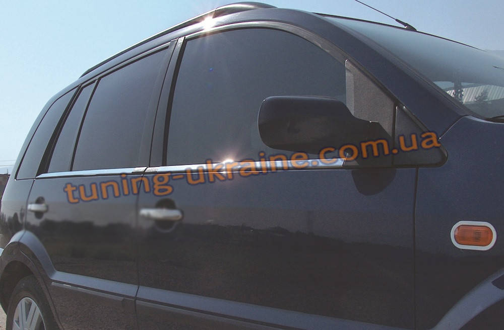 

Наружная окантовка стекол Carmos на Ford Fusion 2002-2012