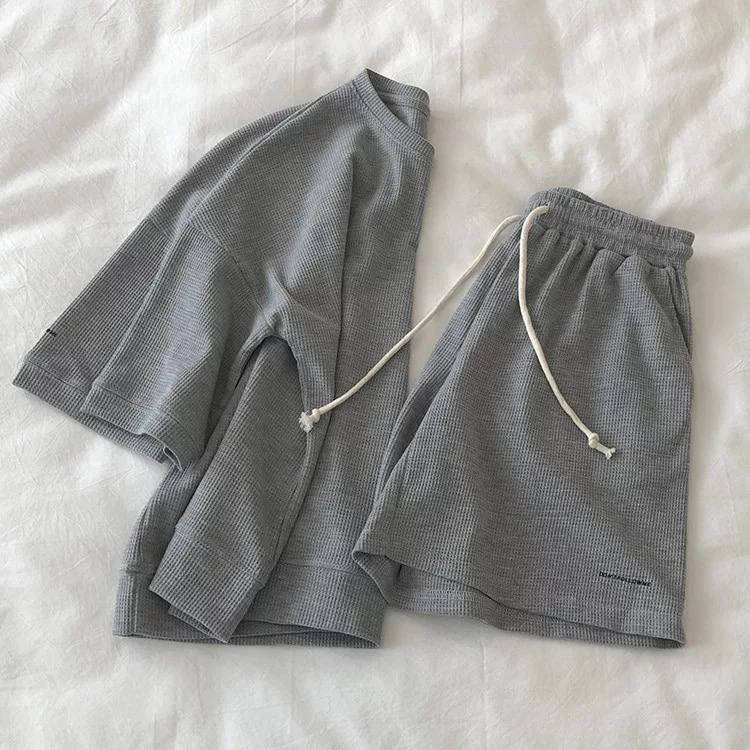 

Женский костюм футболка+шорты рубчик 42-44; 46-48 (2цв) "FEMZONE" от прямого поставщика, Разные цвета