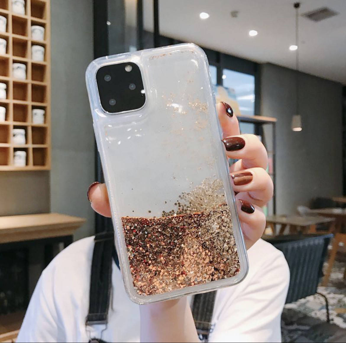 

Чехол iPhone 11 pro max с жидкими блестками золотыми, Золотой