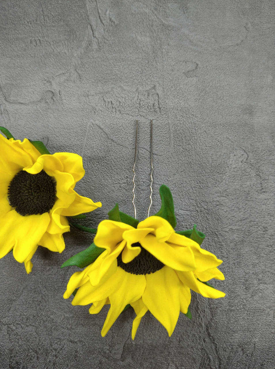 

Шпилька для волос подсолнух, шпилька цветок, для прически, заколка украинская, в украинском стиле