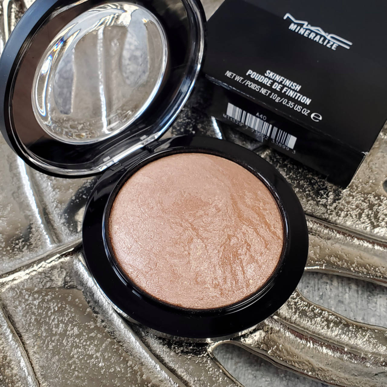 

Мерцающая пудра MAC Mineralize Skinfinish (Soft & Gentle) 10 g