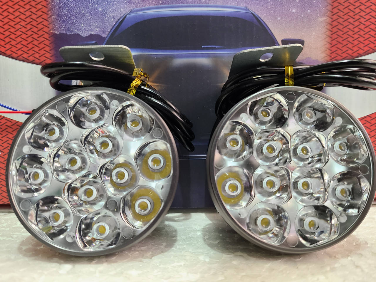 

Светодиодная круглая LED фара 20 W, Белый