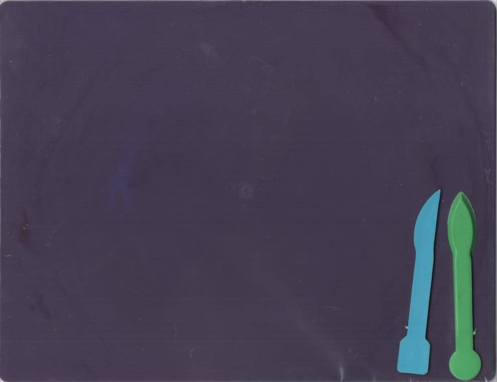 

Доска для пластилина 25х19,5 см. со стеками, Фиолетовый