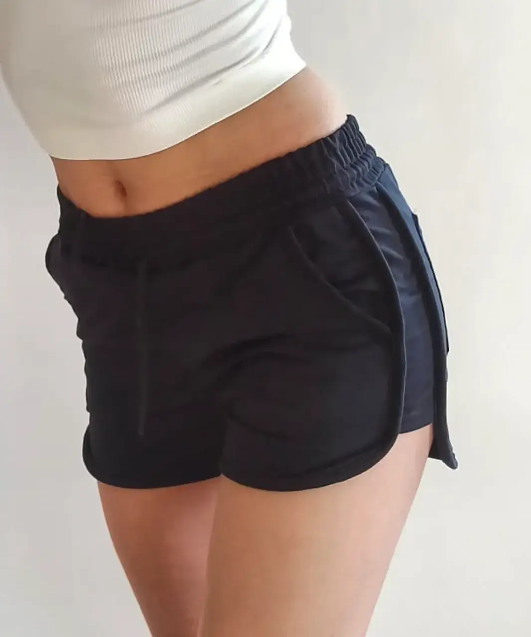 

Спортивные женские шортики, Черный