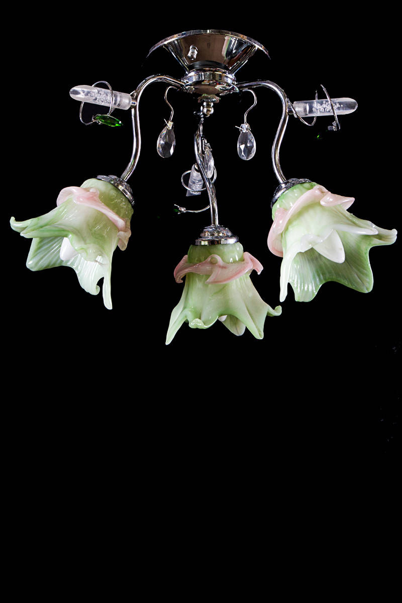 

Люстра классическая