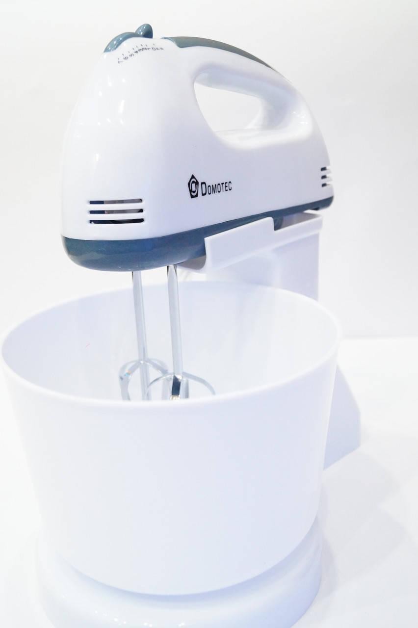 

Ручной миксер с чашей Domotec MS 1366