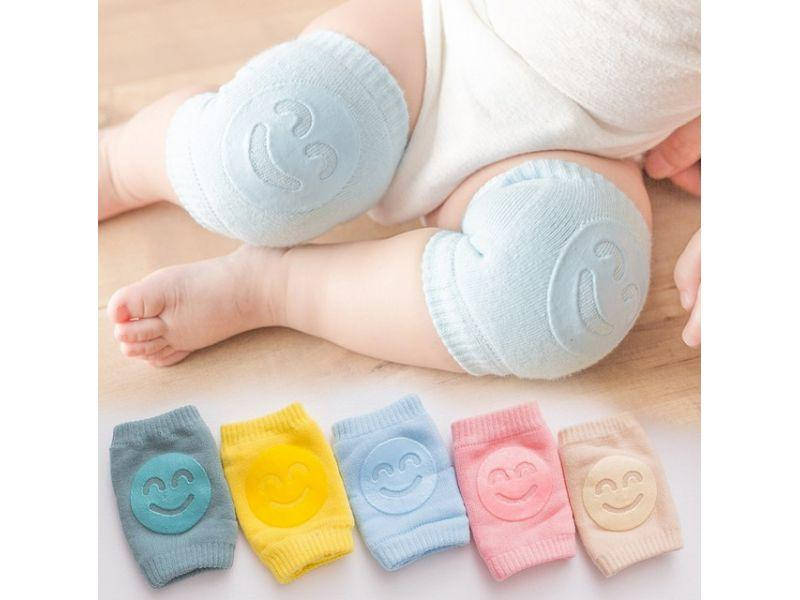 

Антискользящие наколенники для детей - Смайл, Разные цвета