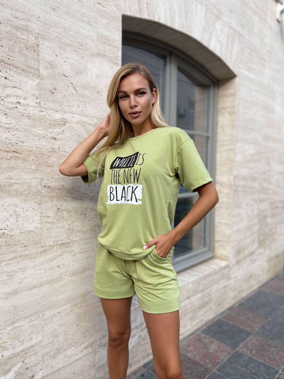 

Женский костюм с шортами оливка 971, Оливковый