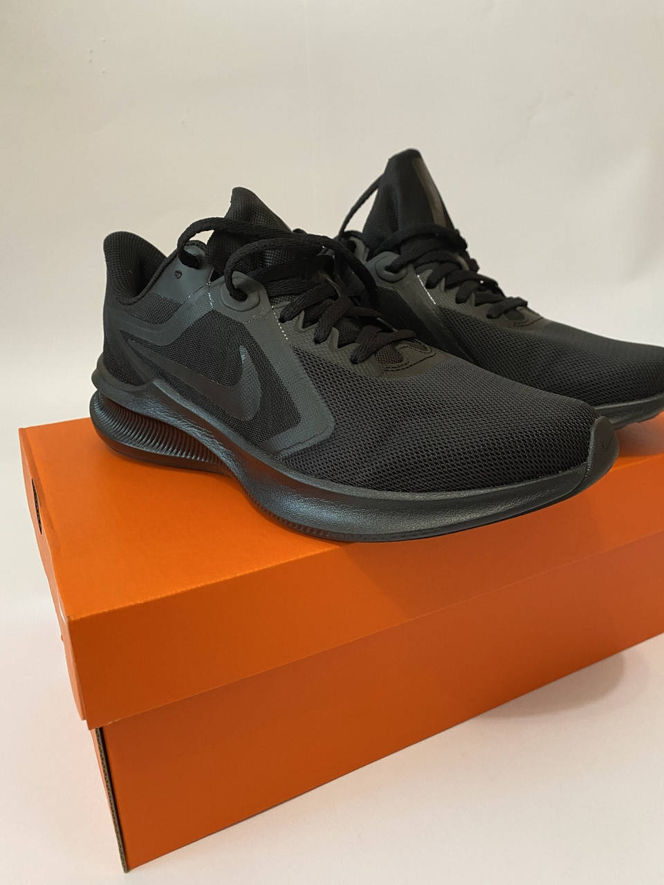 

Кроссовки мужские оригинал Nike Downshifter