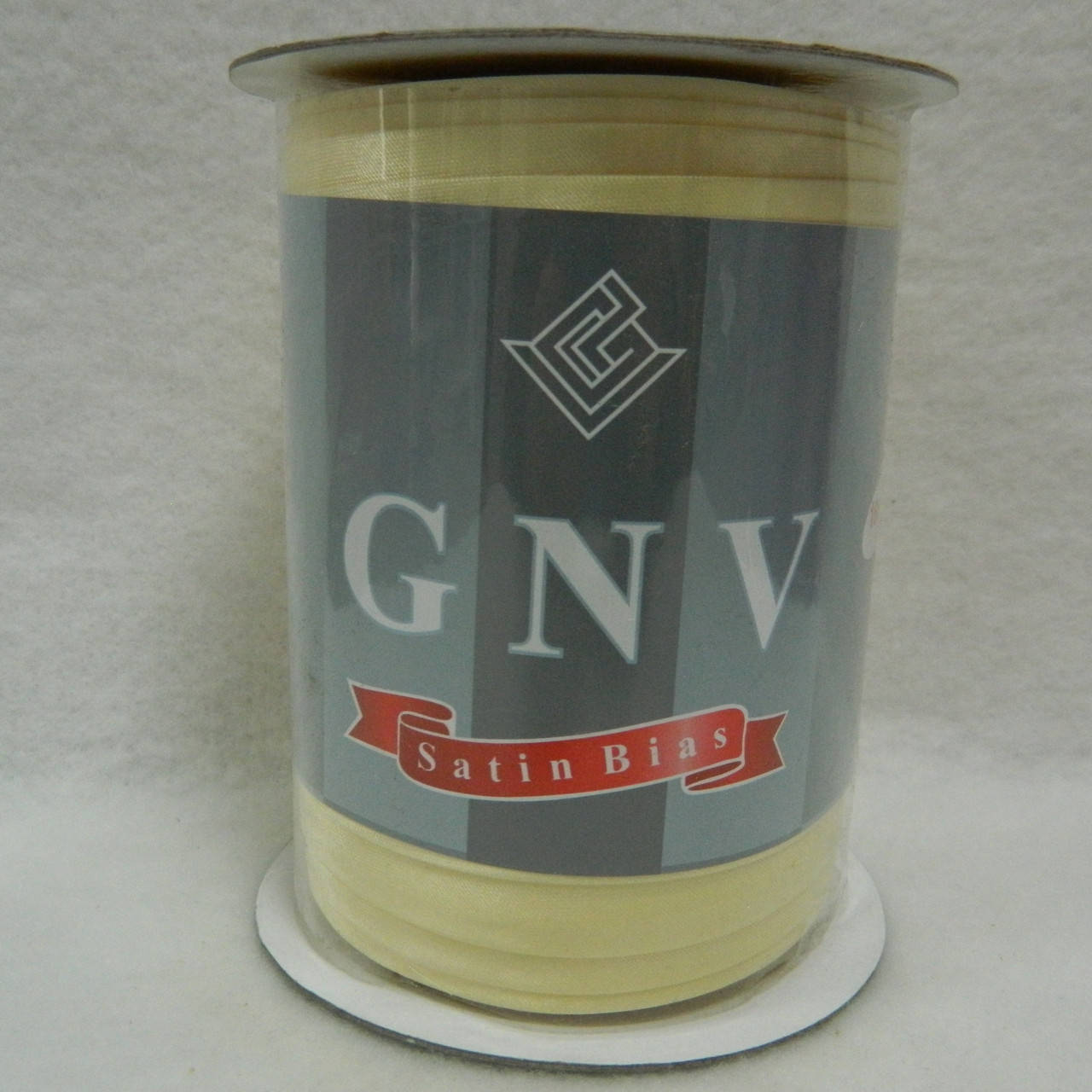 

004 Косая бейка атласная (satin) GNV SQ, молочный, 144 ярда