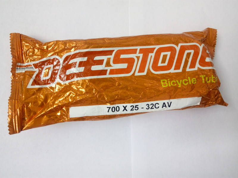 

Камера 25 / 32 - 622 (700 х 25 / 32) DEESTONE для спортивного велосипеда