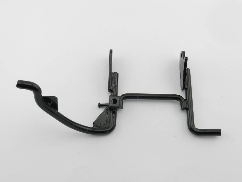 

Подножка центральная Suzuki Lets-1/2/3(02350)