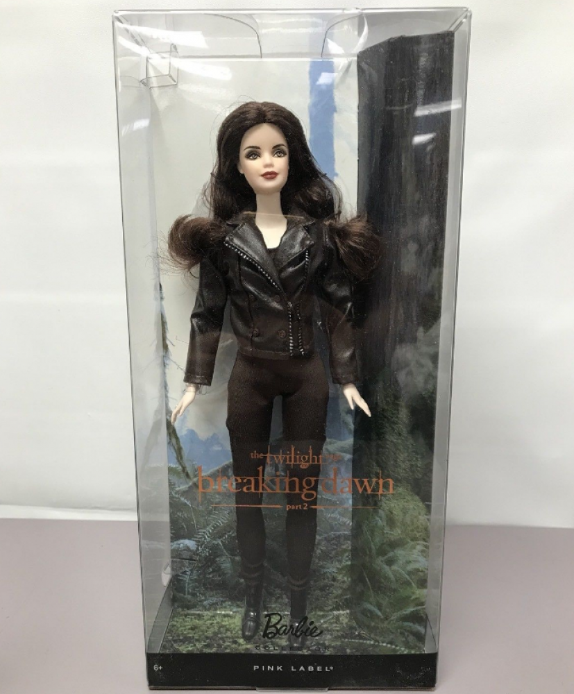 

Barbie Collector The Twilight Saga Breaking Dawn Part II Bella Doll Барби Белла