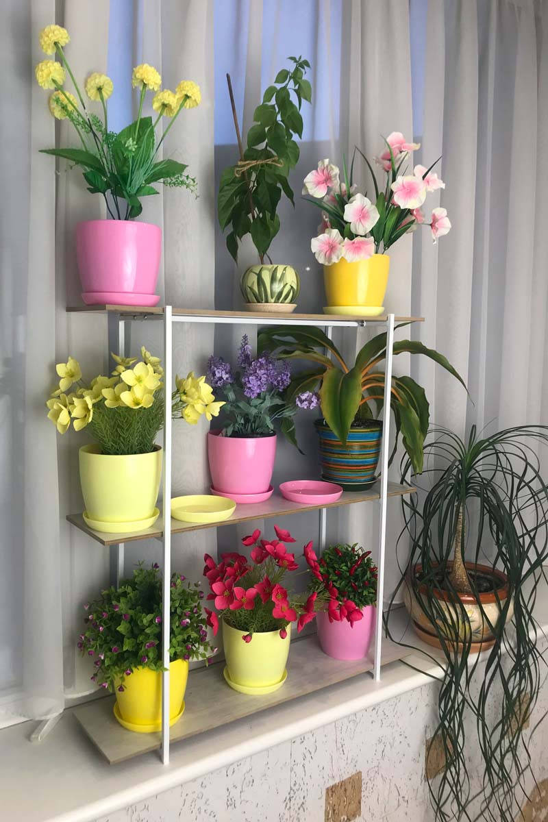 

Подставка для цветов BeStand "ЛАВАНДА - 570 на 3 полочки 17 см х 57 см" высота 74 см, цвет белый.