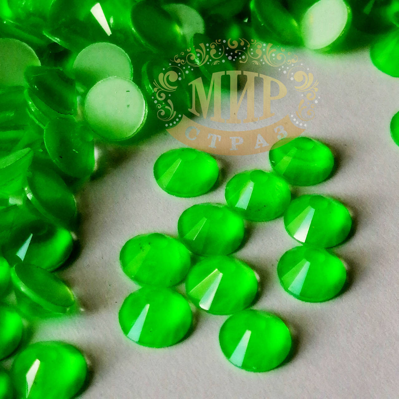 

Стразы DMC Premium, Neon Green, ss30(6,5мм), 1шт