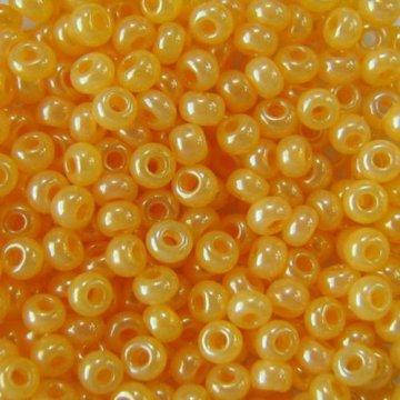 

Чешский Бисер Preciosa № 10/0 17383 (жемчужный жёлтый) / 10 г