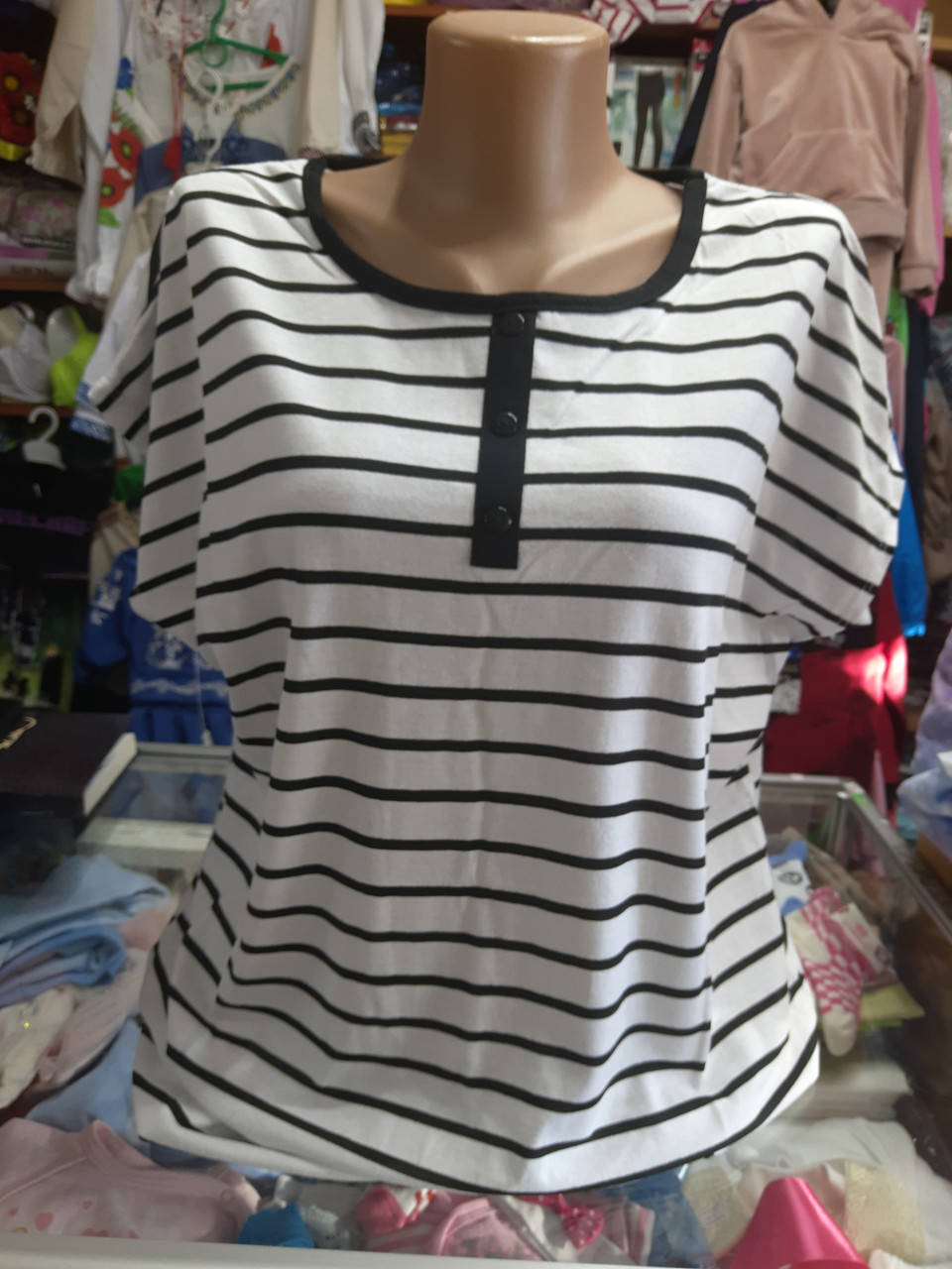 

Женская летняя футболка полоска белая большие размеры 52 54, Белый