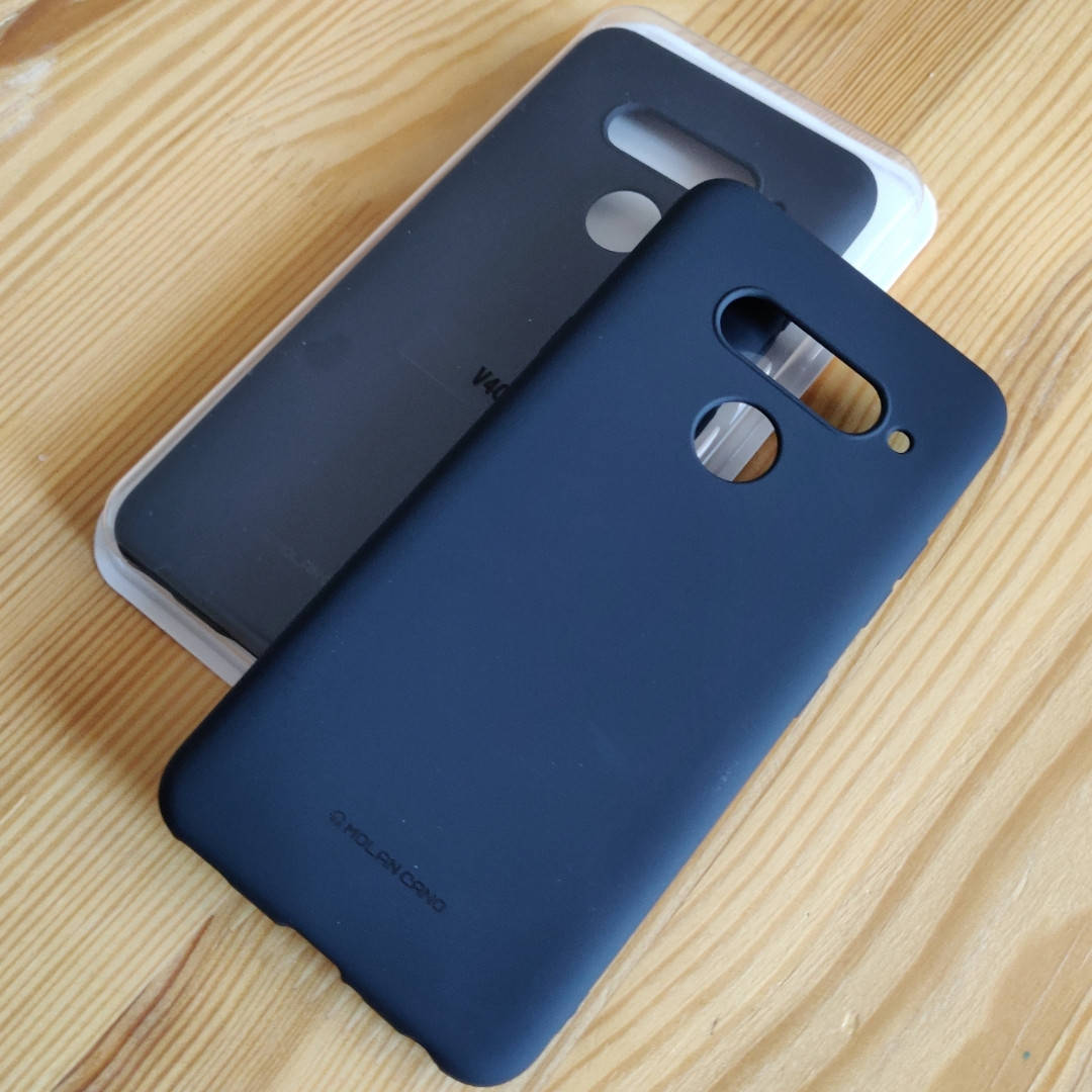 

Силиконовый софт тач чехол для Lg V40 Molan Cano ЧЕРНЫЙ