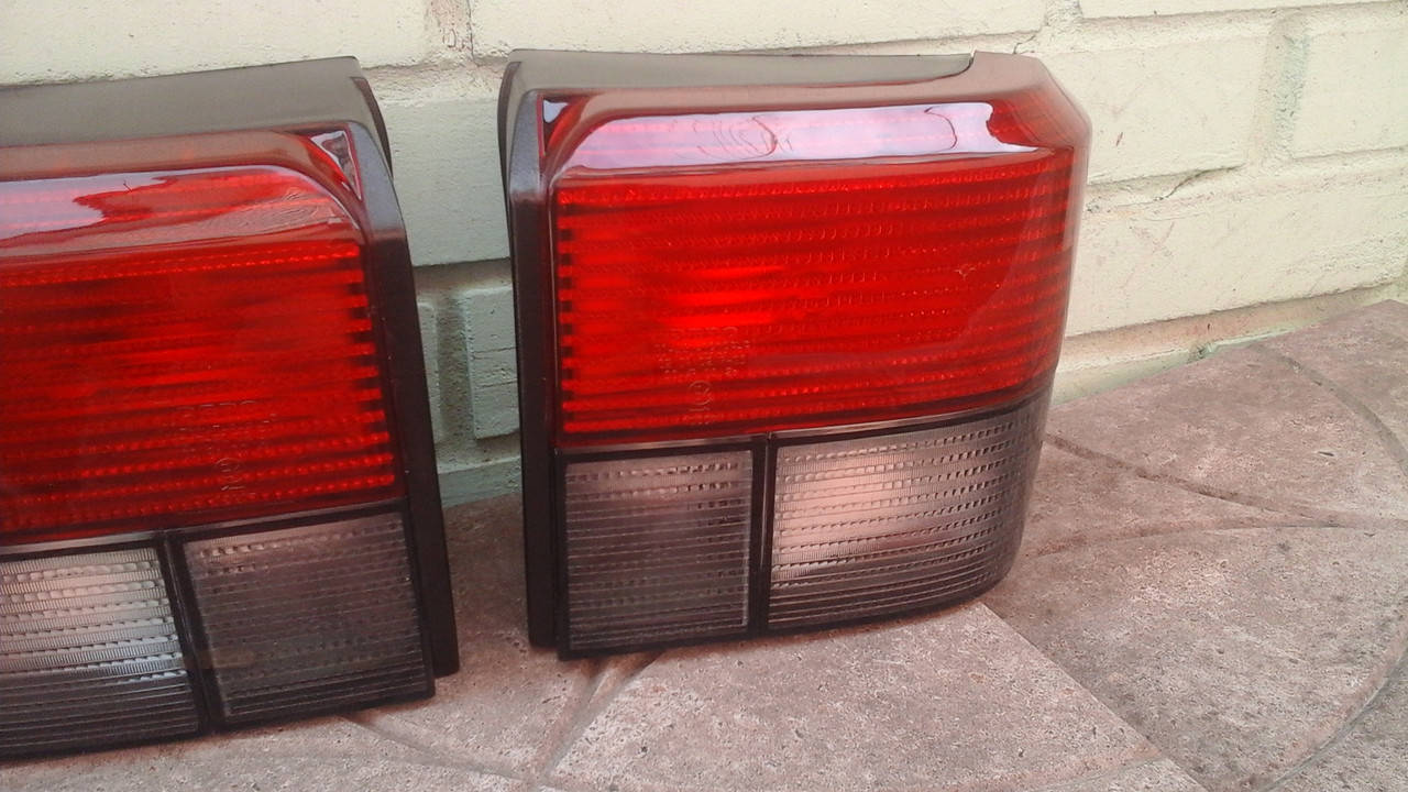 

Задний фонарь правый vw transporter T4 (транспортёр Т4) `90-03. (Depo)