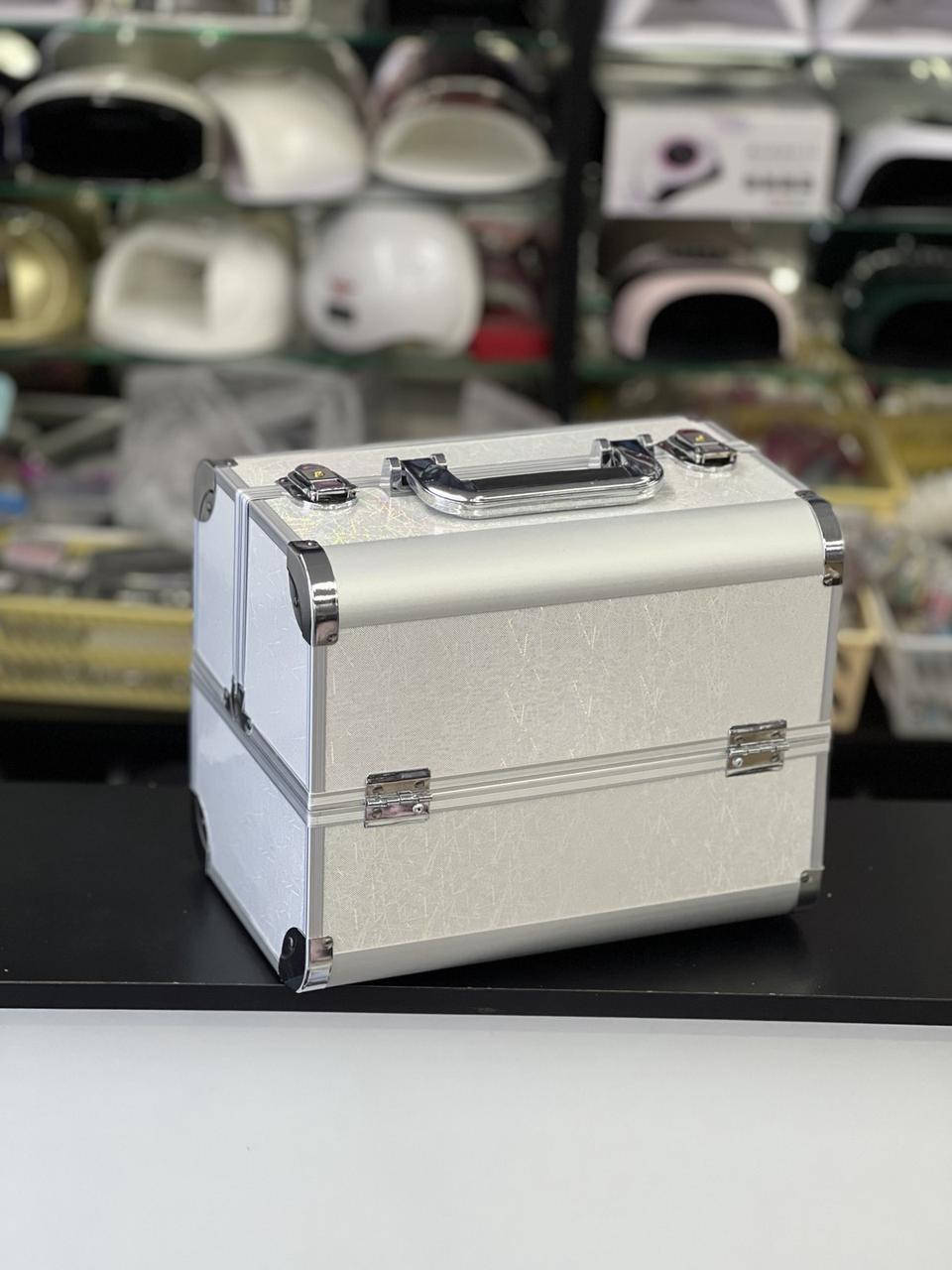 

Сумка-чемодан визажиста - парикмахера - лешмейкера и мастеров маникюра