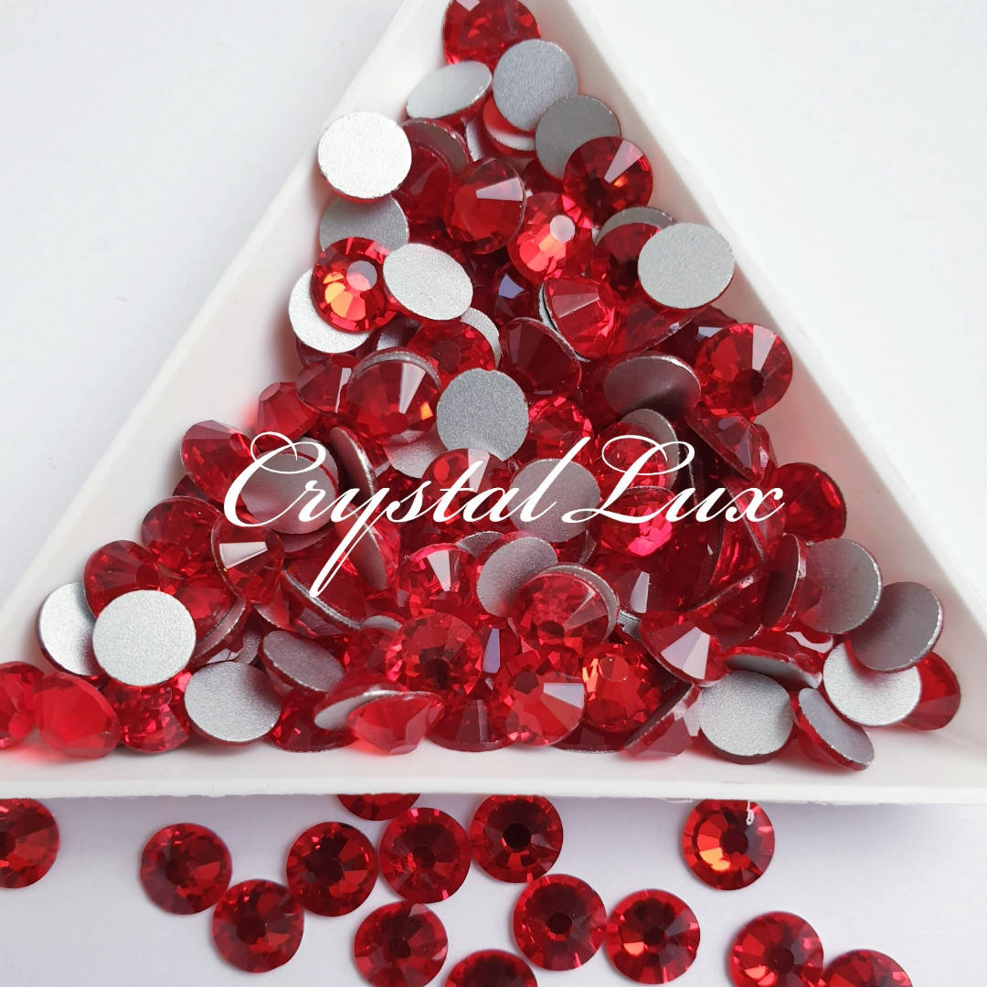 

Стразы ss20 Lt.Siam (5,0мм) 1400шт "Crystal Premium" (Внимание!!! партия с оранжевым отливом), Оранжевый