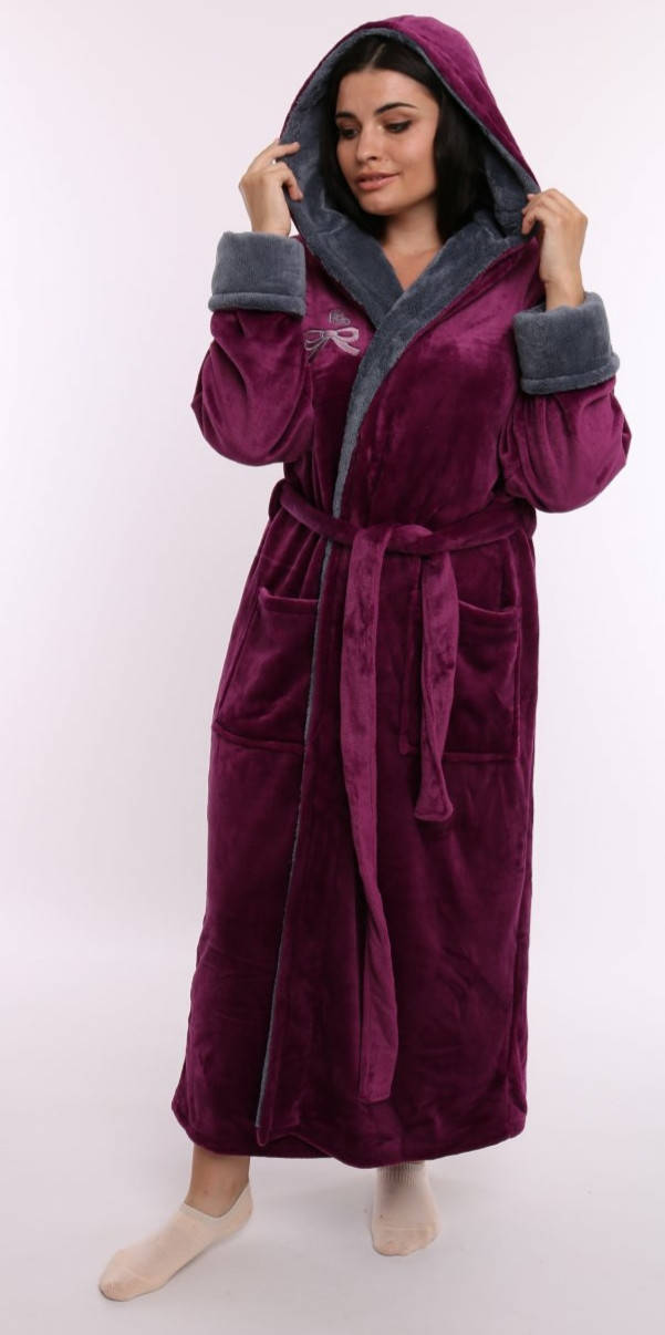 

Турецкий длинный женский теплый халат с капюшоном