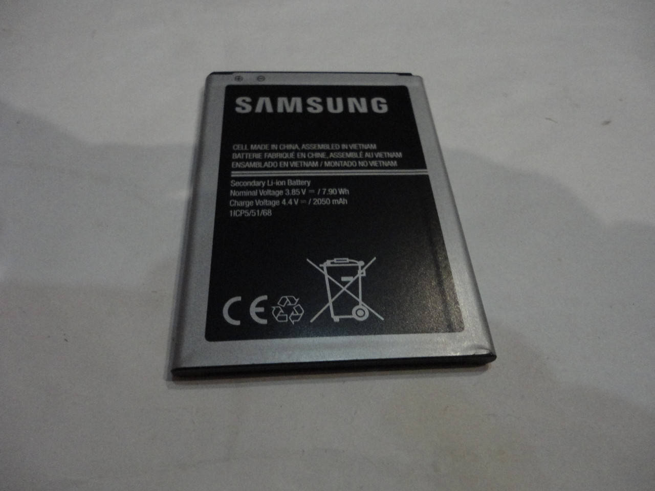 

Аккумулятор eb-bj120cbe оригинал б.у. для samsung j120 j1 2016