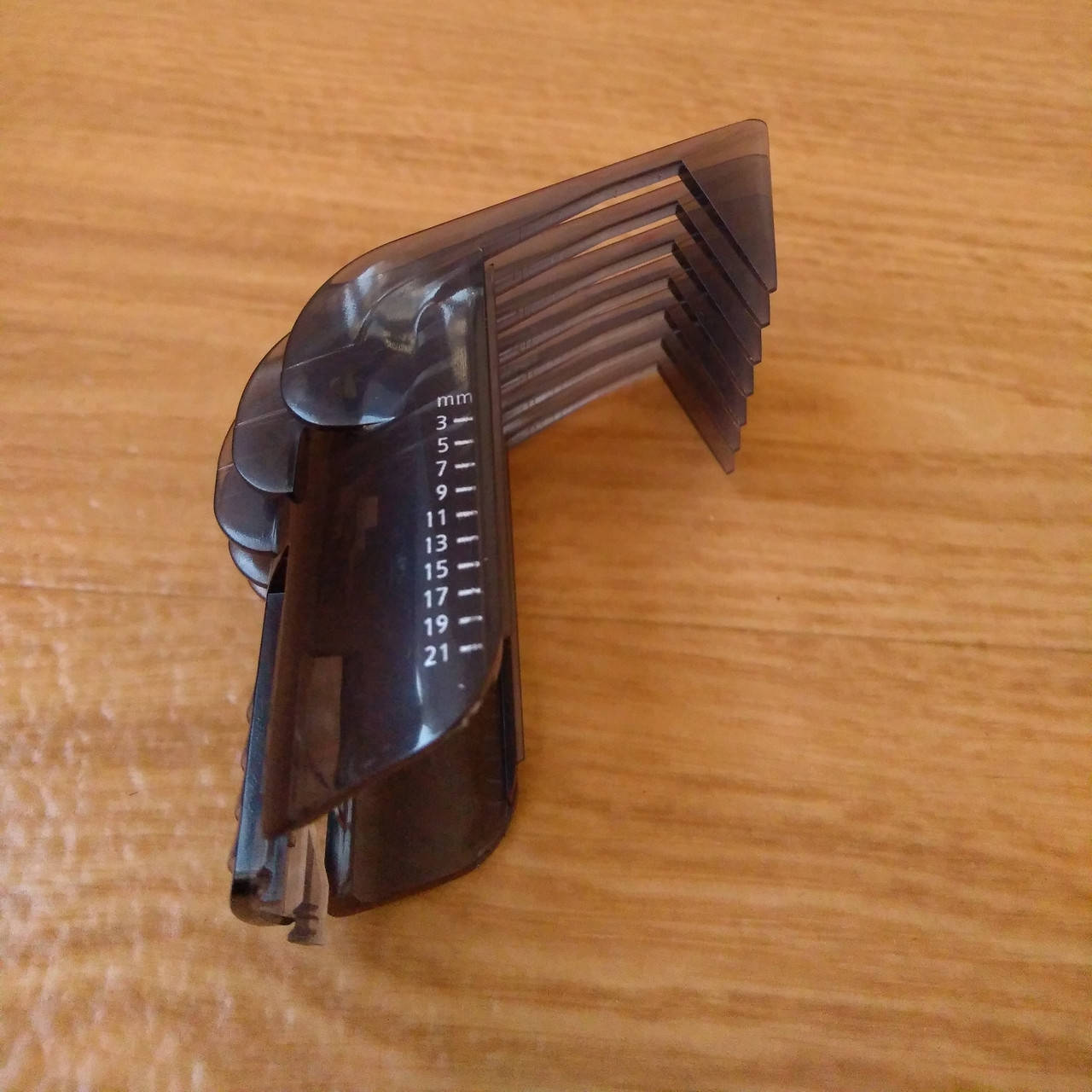 

Насадка для регулировки длины гребень на машинку для стрижки Рhilips QC5105 QC5115 QC5120 QC5125 QC5130