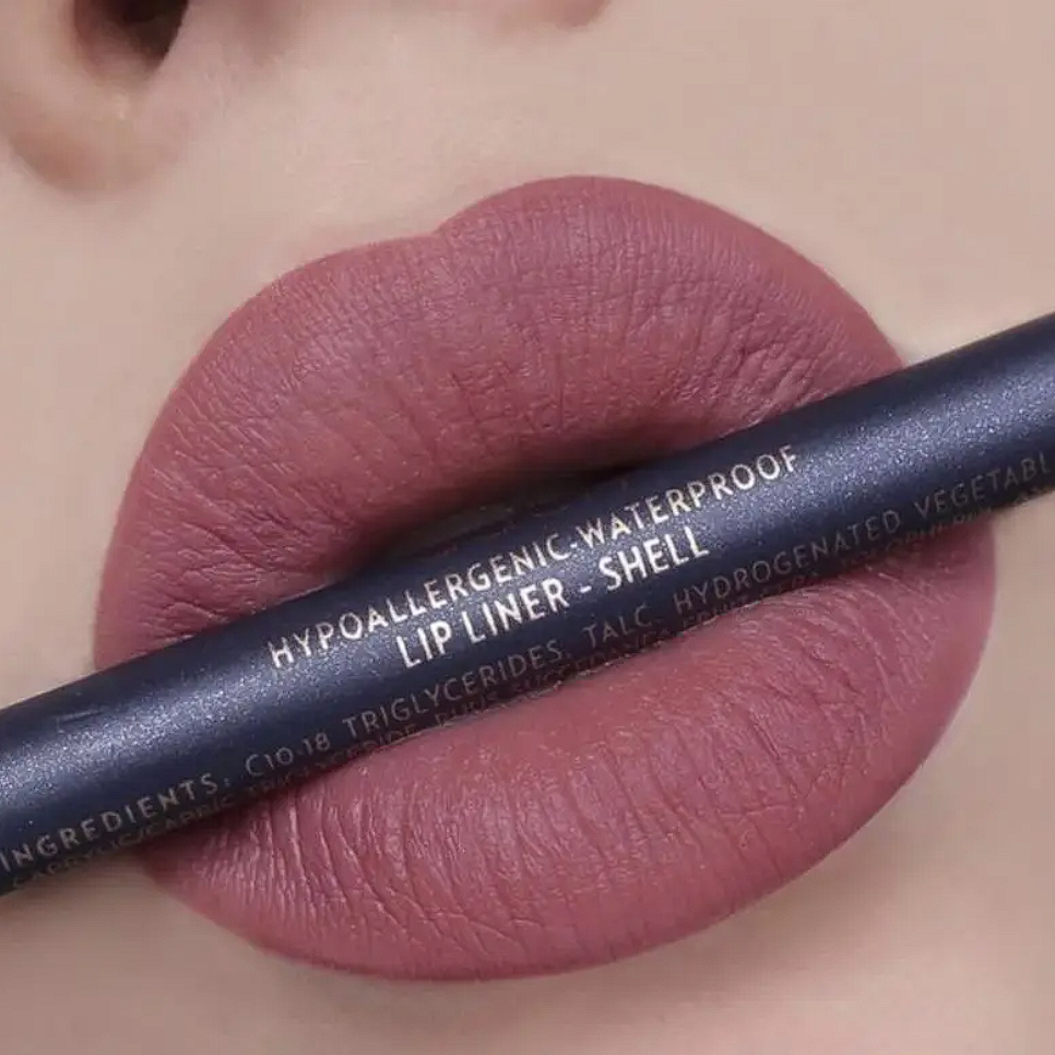 

Карандаш для губ Aden Cosmetics Lip Liner Pencil №36