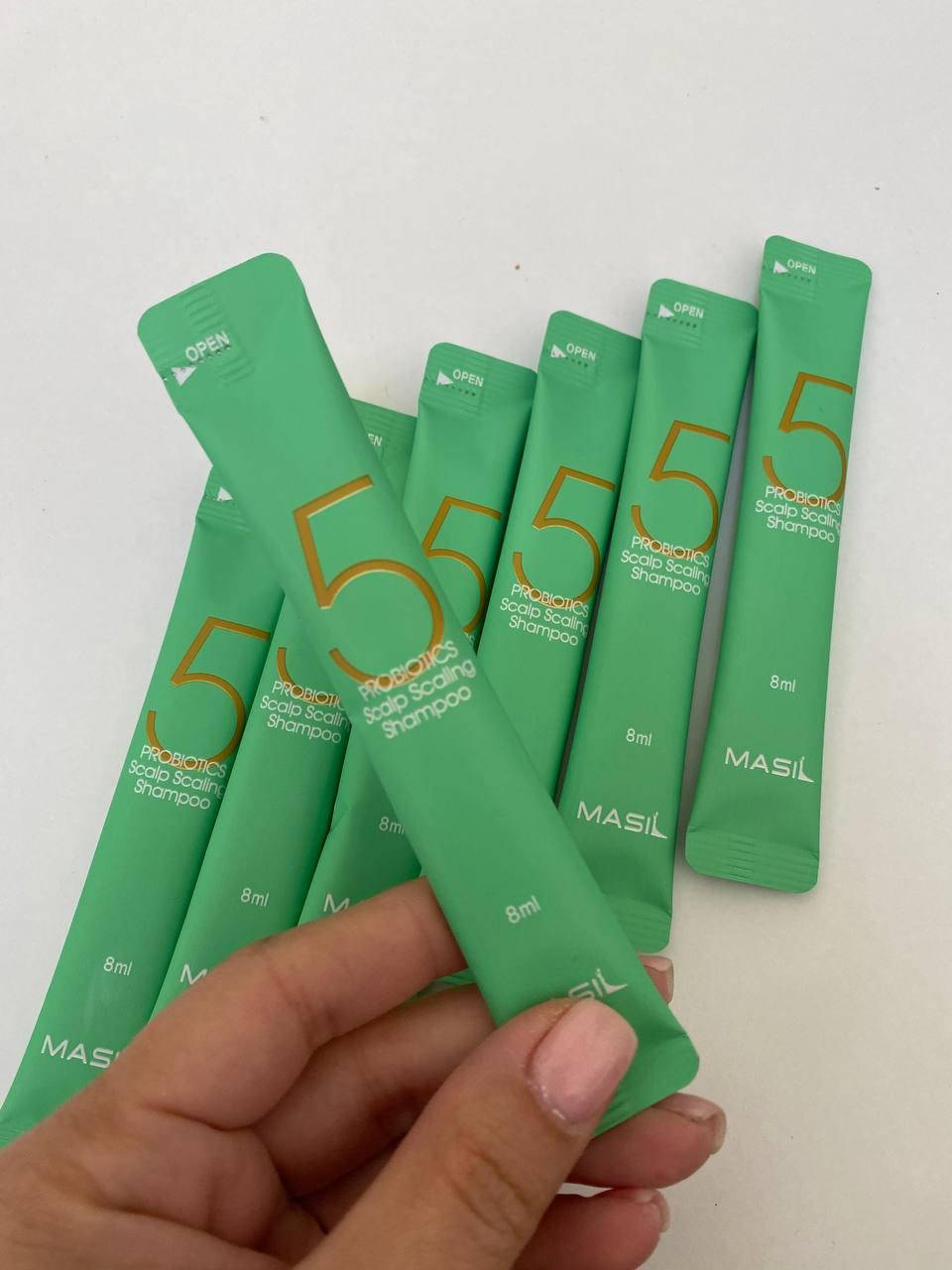 

Шампунь для глубокого очищения кожи головы Masil 5 Probiotics Scalp Scaling Shampoo