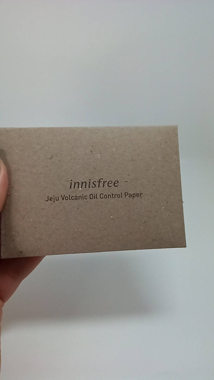 

Матирующие салфетки с вулканическим пеплом Innisfree Jeju Volcanic Oil Control Paper