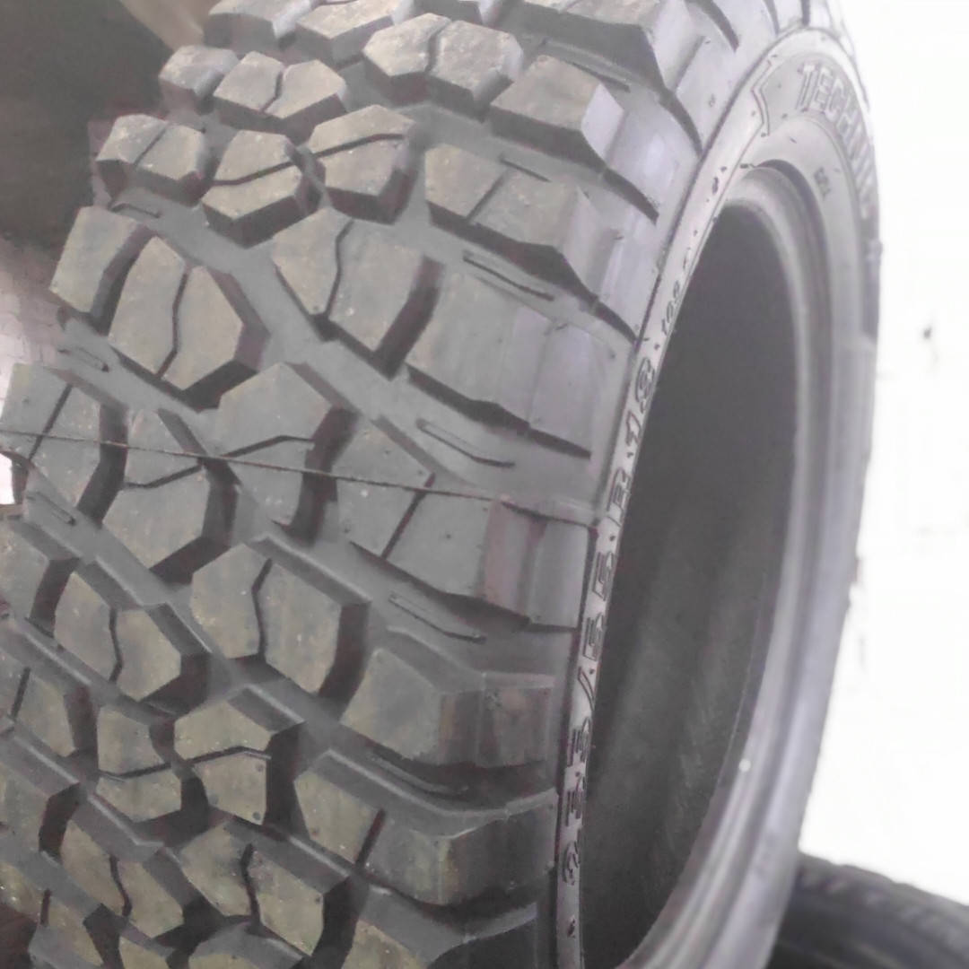 

Шини всесезоні 255/55 R18 109Q TECHNIK TRACER
