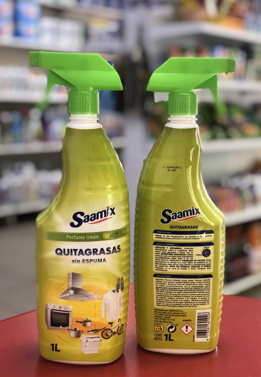 

Універсальний чистящий засіб Saamix (тот самий сграсаторе) виробник Іспанія.