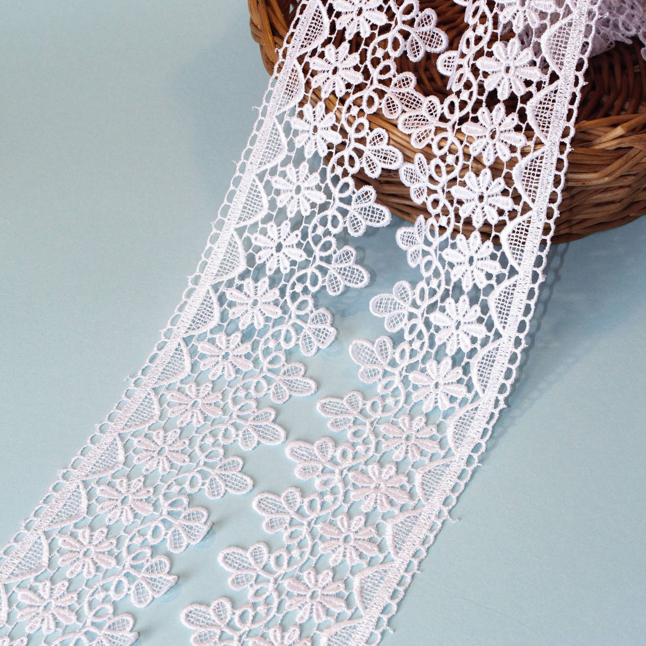 

Кружево макраме (гипюр) / цвет белый / ширина 7,5 см / заказ от 1 м