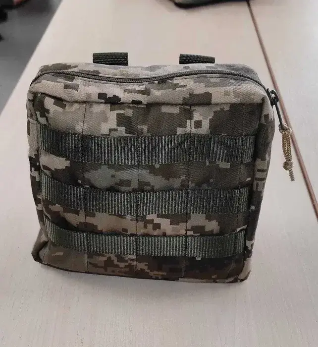 

Підсумок для патронів розсипом, підсумок для розсипухи, невысыпайка