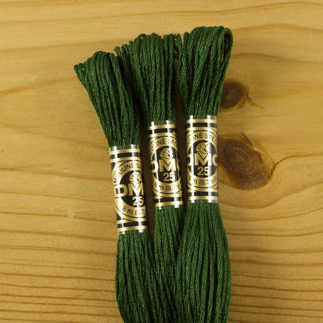 

Нитки мулине DMC 890 (Франция)