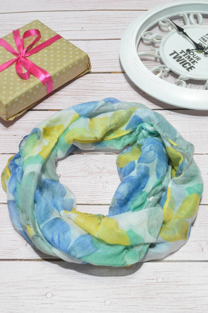 

Шарф снуд женский нежный в виде хомута из хлопка легкий на лето Eternity желтый с голубым