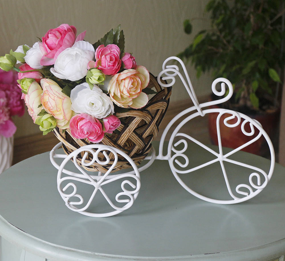 

Подставка под вазон велосипед корзина лоза 18 см