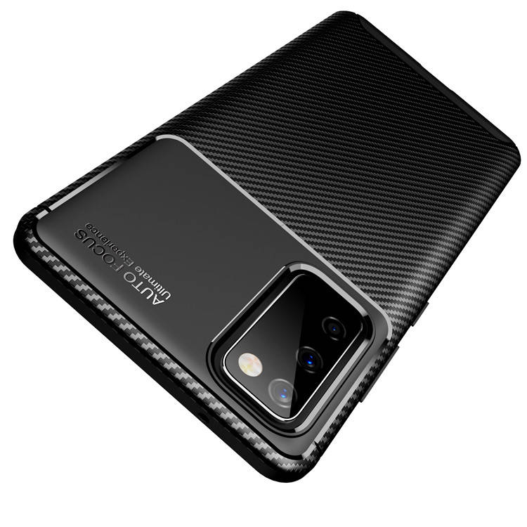 

Защитный силиконовый чехол бампер для Samsung Galaxy s20 FE черный