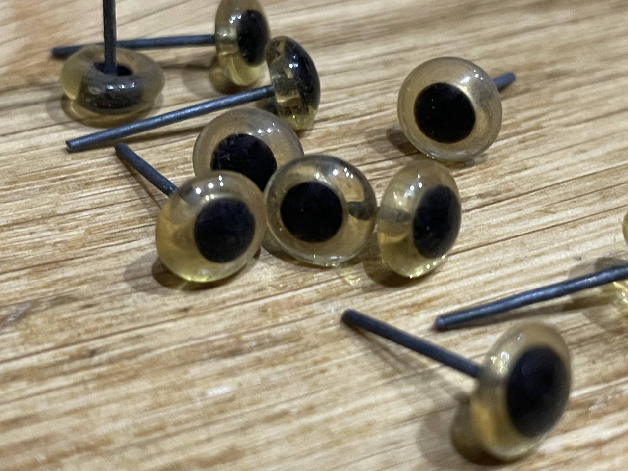 

Глазки №807 (0.7см) стекло