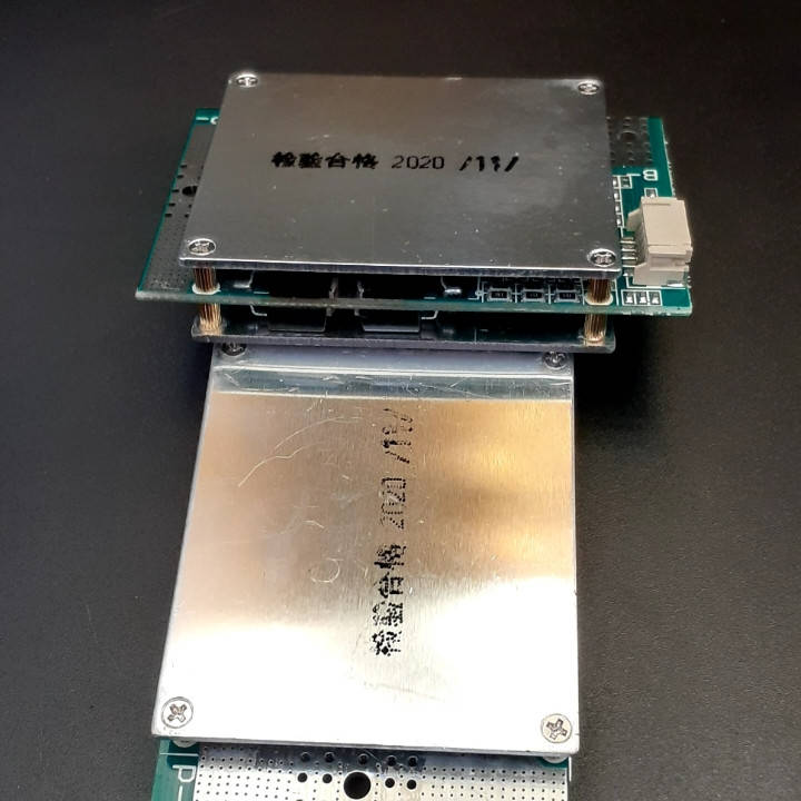 

BMS LIFE 4S/12В(14,6) 100 А общий порт заряда