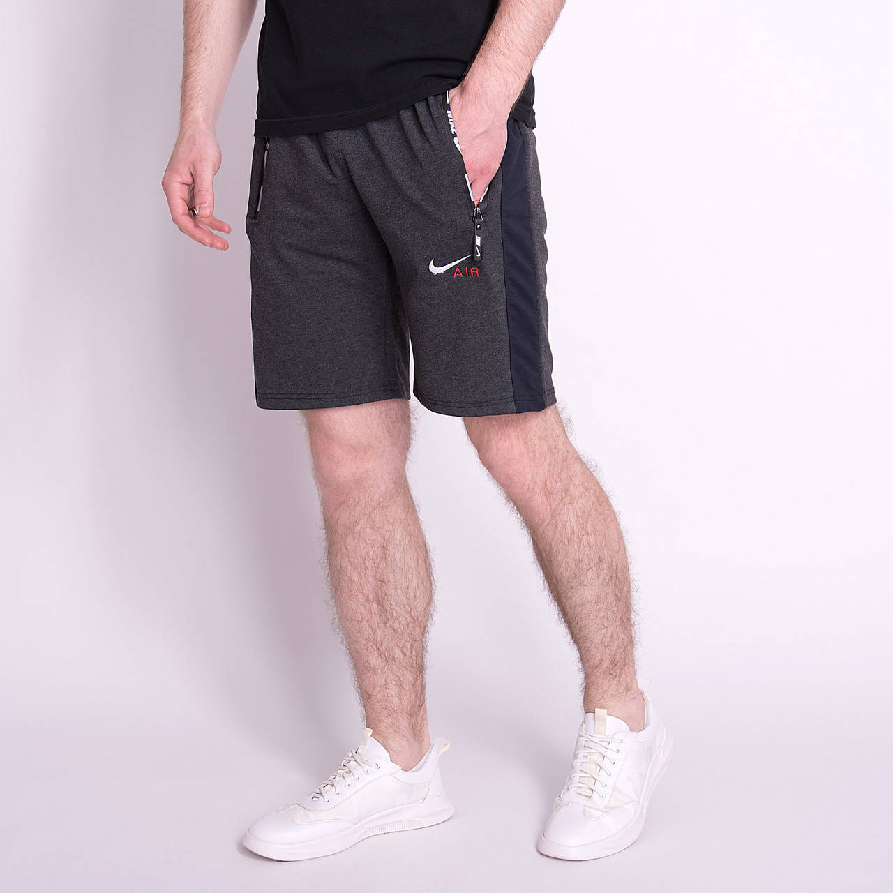 

Чоловічі трикотажні шорти NIKE, сірого кольору., Серый