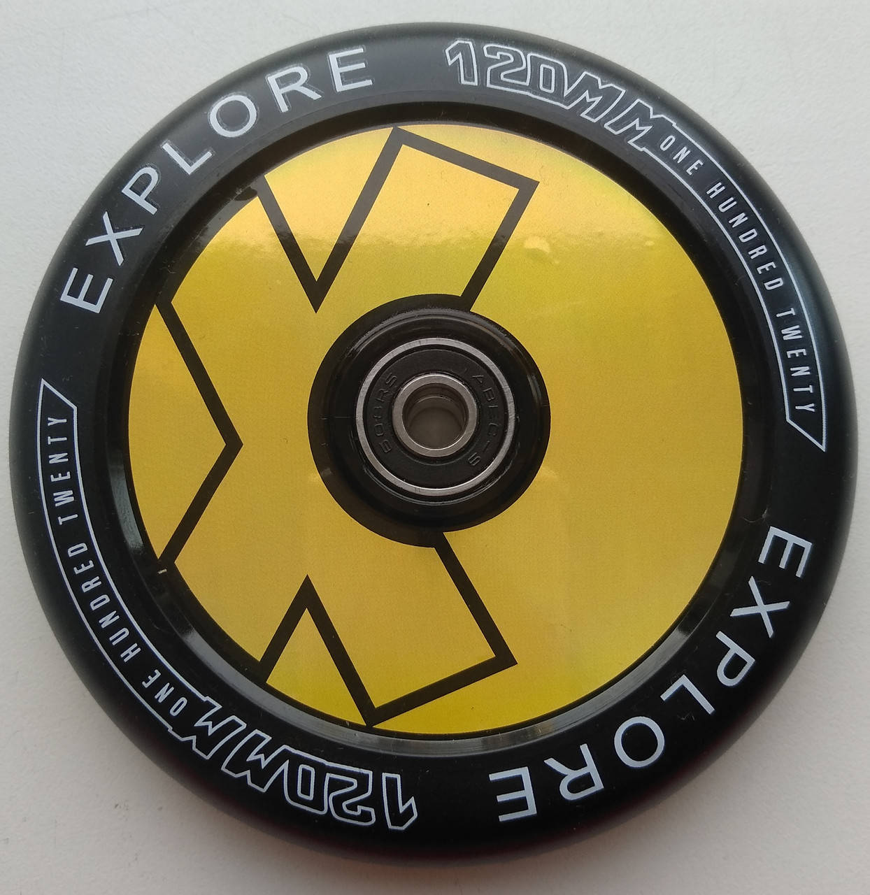 

Колесо Explore 120 mm ABEC-9 для трюкового самоката black-gold