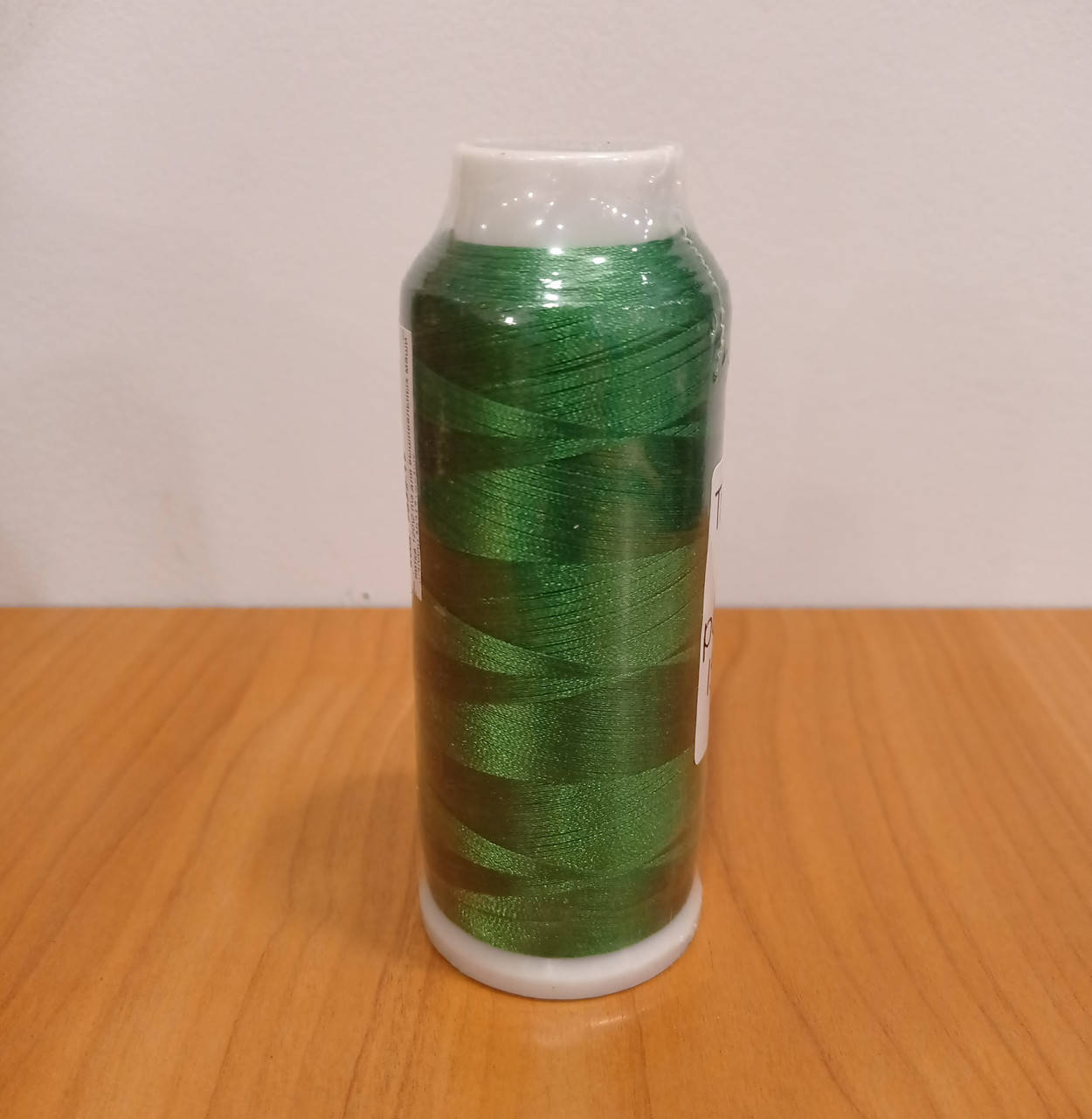 

Нитки для машинной вышивки 120D/2 3000 yrd