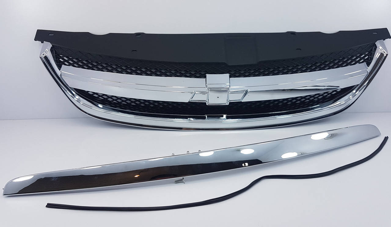 

Решетка + молдинг седан ,универсал Лачетти grog Корея