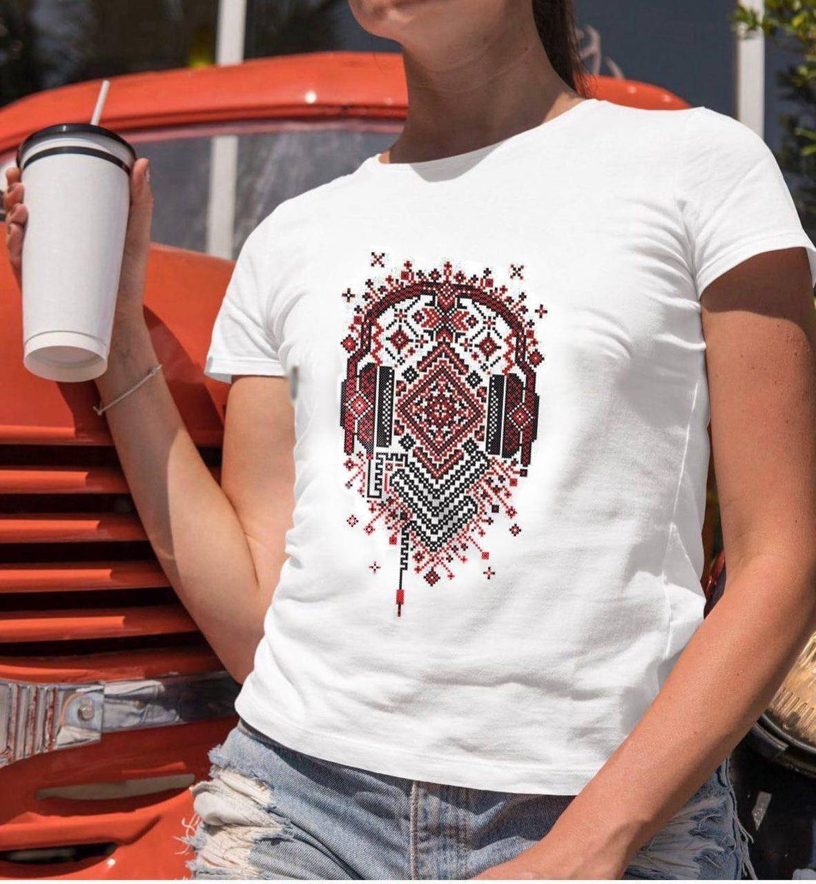 

ФУТБОЛКА МЫ ИЗ УКРАИНЫ "ПЕСНЯ"